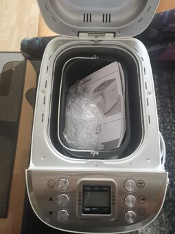 Domácí pekárna SilverCrest SBB850 A1 - 4