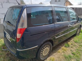 Prodám Lancia Phedra na ND - 4