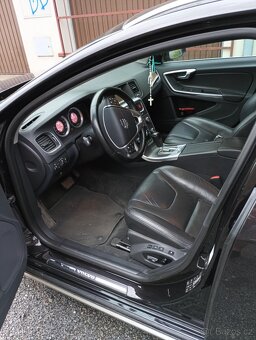 Volvo V60 - 4