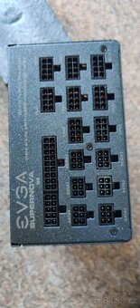 Evga supernova P2 1200W VČETNĚ KOMPLETNÍ KABELÁŽE - 4