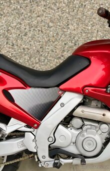 Aprilia Pegasos 650 Cube - 4