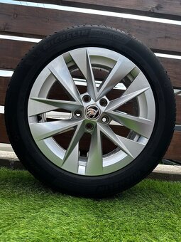 Alu kola 5x112 r17 s letnim pneu (4o) - 4