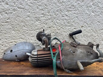 Motor jawa 555 55 - 4