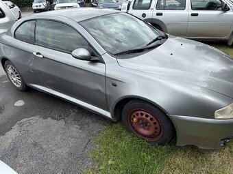 Alfa Romeo GT 1.9jtd - 4