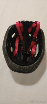 Helma/přilba na kolo/brusle apod. vel. 48-52 - 4