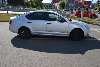 Škoda Octavia III krátká 1.8TSI 132kW 11/15 klima - 4