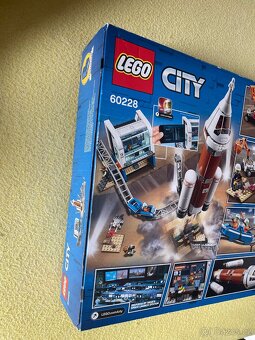 LEGO 60228 Start vesmírné rakety - 4