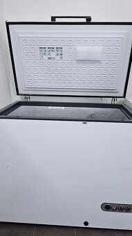 Pultový mrazák, objem 327 litrů - 4