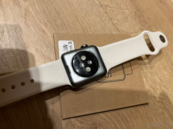 Apple Watch Series 3 Nike - 4
