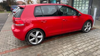 Volkswagen Golf 6 2,0 TDi DSG - 4