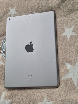 Apple iPad 6. generace 32gb - 4