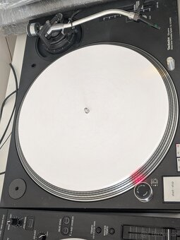 2x Gramofon Technics SL-1210MK5 a 2-kanál mix Pioneer DJM250 - 4