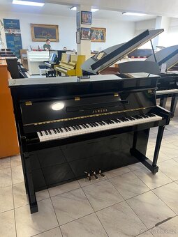 Akustické piano Yamaha made in England se zárukou. REZERVACE - 4