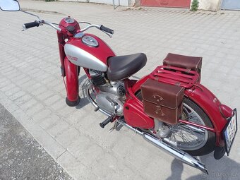JAWA 250 /11 Pérák - 4
