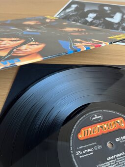 Kiss – Crazy Nights - 4