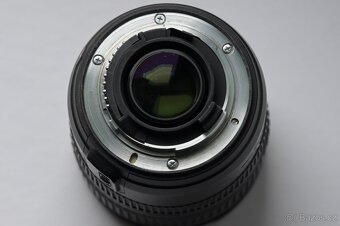 Nikkor AF-S 18-70 3.5-4.5 DX - 4