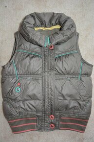 Khaki vesta vel. 116 next - 4