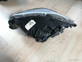 BMW F10 F11 pravý halogen H7+H7 63117203244 - 4