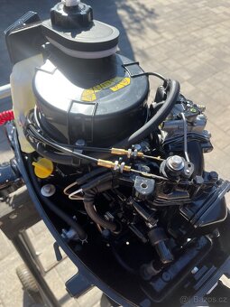 Lodní motor Mercury 5HP - 4