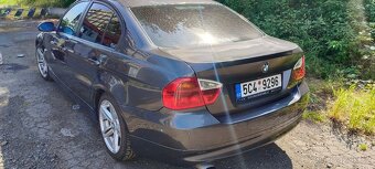 BMW e90 318d 90kw - 4