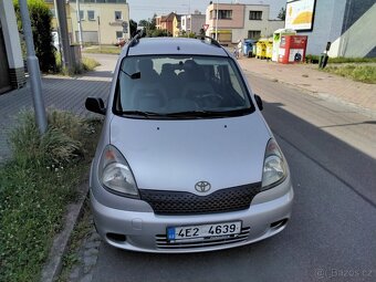 Toyota Yaris Verso 1.3 b. - 4