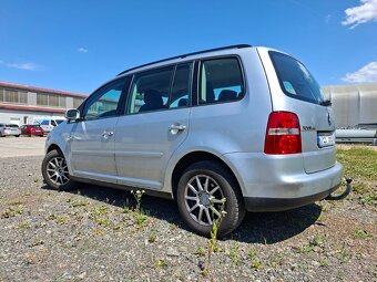 Volkswagen Touran 1.9TDI - 4