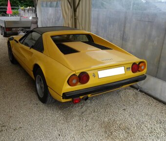 Ferrari 308 GTS – rok 1978 – karburátorová klasika - 4