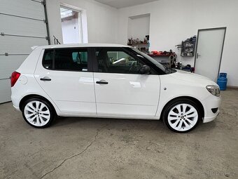 Škoda Fabia TSi PLNÁ SERVISKA 1.MAJITEL KLIMA  17 LITÁ KOLA - 4