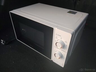 Mikrovlnná trouba Midea - 4