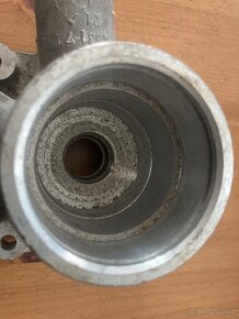 AVIA 15 vodní pumpa - 4