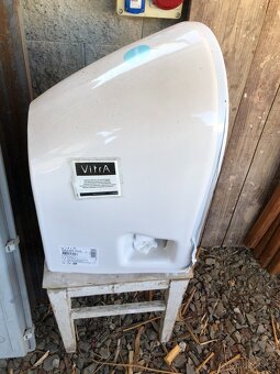 Závěsné WC Vitra ,nová  -mírně poškozeno - 4
