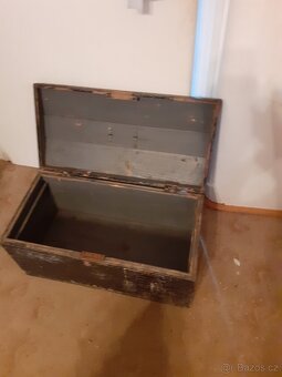 Starožitný, vojenský kufr - 4
