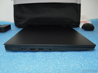 Lenovo ThinkPad E595 IPS 15.6“ AMD Ryzen 5 3500u 16GB 1TB - 4