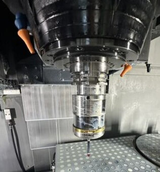 Obráběcí centra - vertikální VMX 42 SRTi - 4