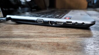 Notebook Emachines E640 - 4