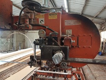 Kmenová pásová pila - 4