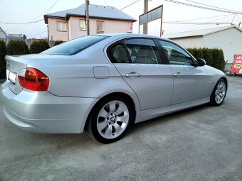 Bmw 330i - 4