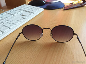 Sluneční brýle - dámské - 4