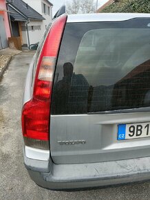Volvo V70 2,4D5 120kw - 4