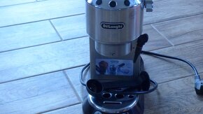 Kávovar DE\'LONGHI - 4
