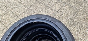 Pneu 225x45x17 - 4