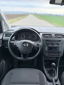 Pronájem VW Caddy 5 míst - 4