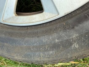 Sada kol 225/55r16 zimní pneu Audi a6 c6 - 4