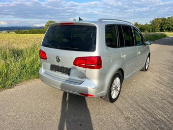 ► VW TOURAN 2.0TDI 103KW CUP EDITION XENONY-LED-NAVI 7 MÍST - 4