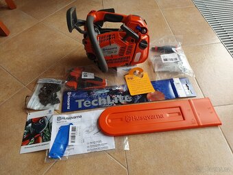 PRODÁM novou, nepoužitou řetězovou pilu HUSQVARNA T 540 XP - 4