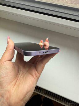 Prodám iPhone 12 - 4
