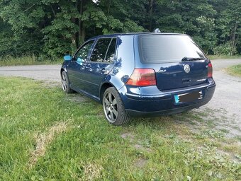 Volkswagen golf - 4