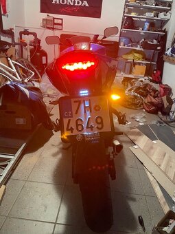 Zadní blinkry YZF R125 - 4