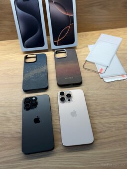 Apple Iphone 15 Pro Max 256G - Černý titan - 4