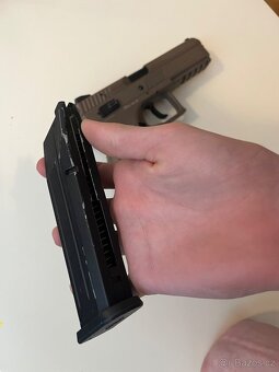 Airsoft pistole CZ-75 - 4